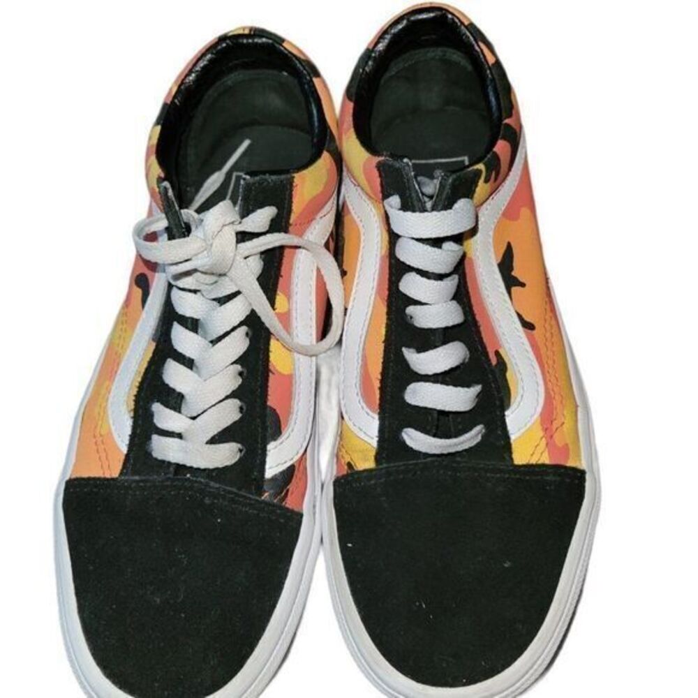 vans off the‎ wall fire camoflage sneakers women sz 6.5 skater casual school